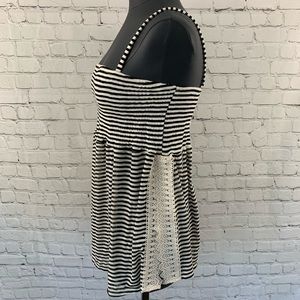 Women’s S EYESHADOW Ivory Black Stripe Camisole